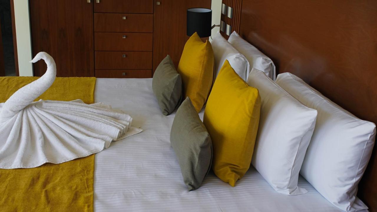 Panther Bay Boutique Hotel อากุมัล ภายนอก รูปภาพ