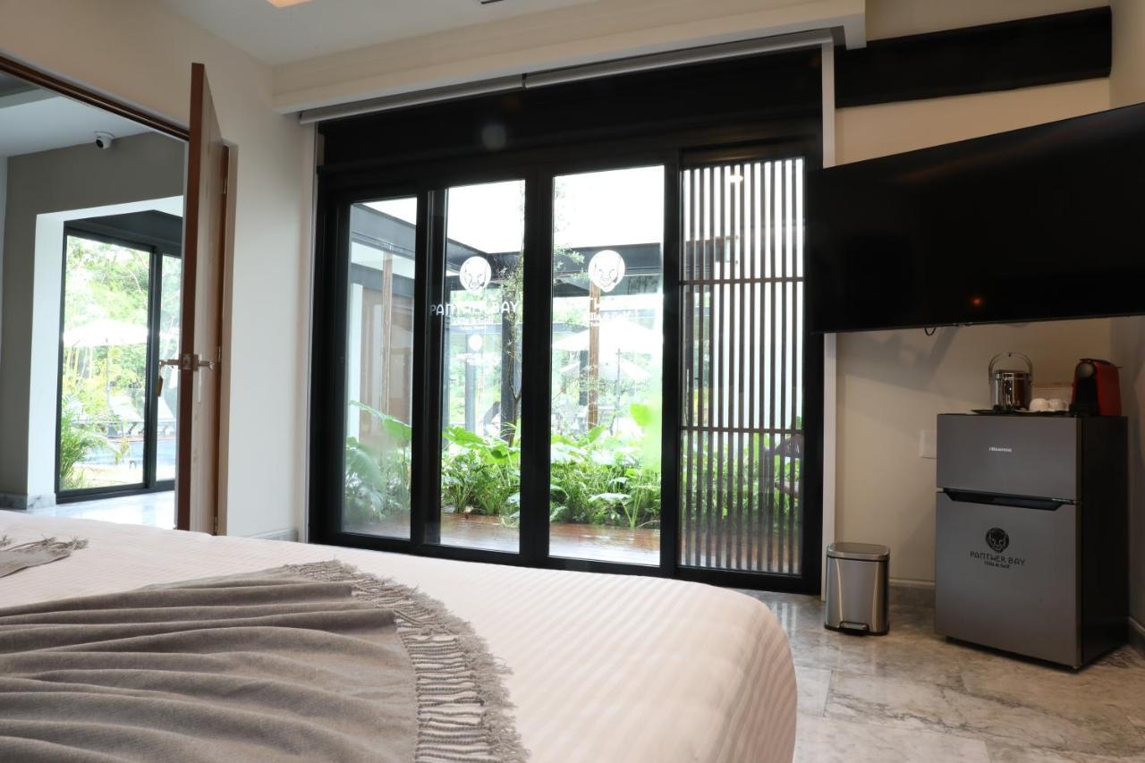 Panther Bay Boutique Hotel อากุมัล ภายนอก รูปภาพ