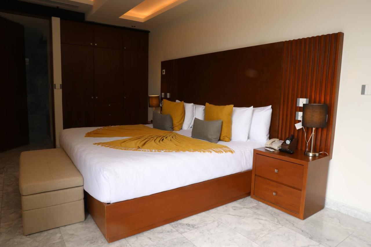 Panther Bay Boutique Hotel อากุมัล ภายนอก รูปภาพ